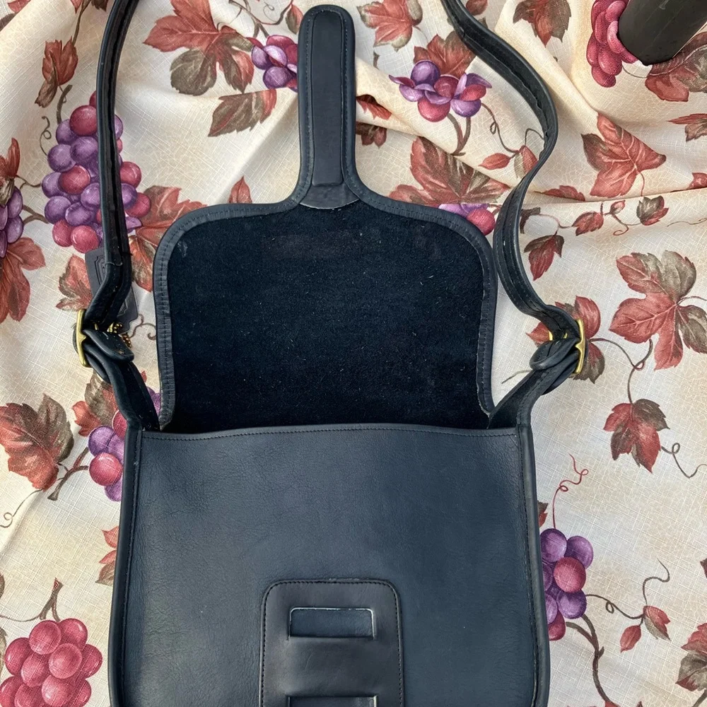 Coach Vintage “Baby” NYC Courier Navy RARE 9505 - Picture 5 of 9